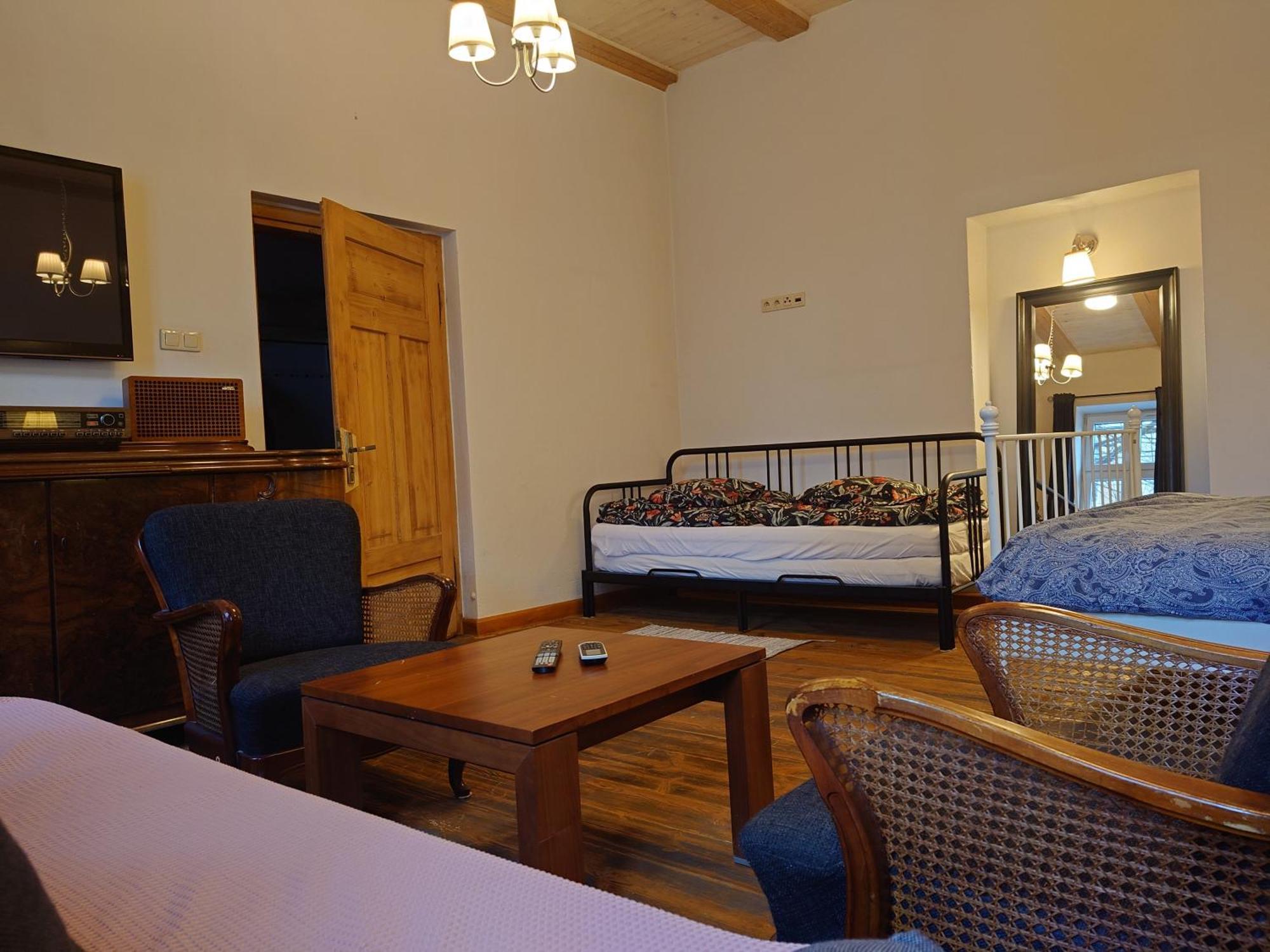 Apartamenty Przy Stonehenge Sosnowiec Room photo